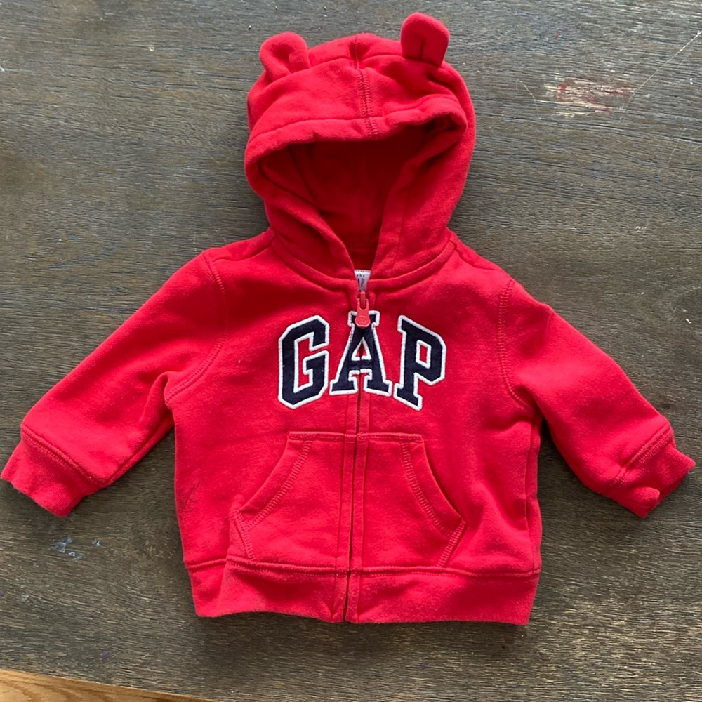 Red bear hoodie gap sweatershirt